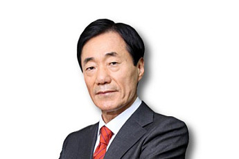 신동국, 한미사이언스 1727억 추가 베팅…오너일가와 지분 격차 5%대로