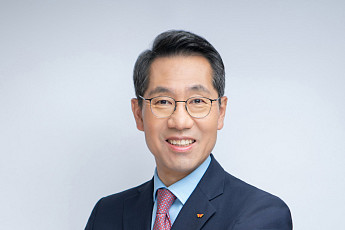 SK바이오팜, '대한민국 일하기 좋은 기업' 선정…이동훈 사장 2년 연속 '존경받는 CEO' 수상