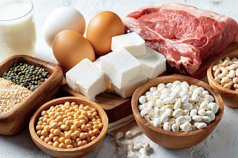 부담 없이 나눠 먹는 단백질 관리