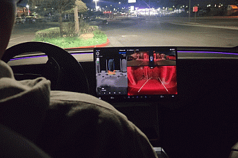 [타보니] 골목 주차도 ‘3초컷’…AI 먹은 테슬라 FSD의 습격 [K-자율 ‘逆’주행]