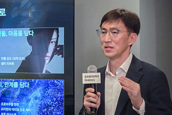 “단순 기록 아닌 삶의 언어”…갤럭시 S26, 카메라에 AI를 입히다 [언팩 2026]