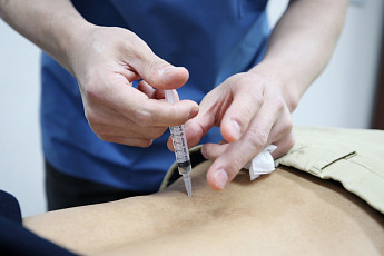 자생한방병원, 척추 압박골절 환자 대상 한의 치료 효과 확인