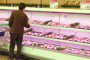 수입 소고기 값, 작년보다 63% 급등...계란 가격도 6%↑[물가 돋보기]