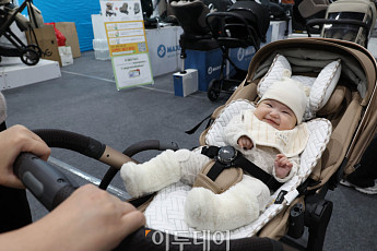 임신·출산·육아 한자리에…마곡 베이비페어 '북적' [포토]
