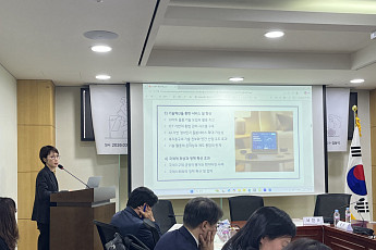 [현장에서] 장기요양보험 17년, 초고령사회 돌봄 체계 ‘새 과제’