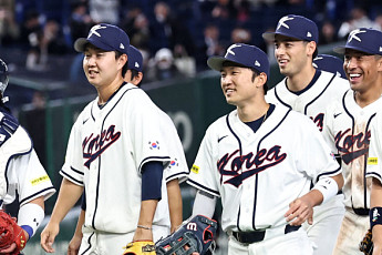 WBC 첫 경기 17년만 승리…다음은 한일전