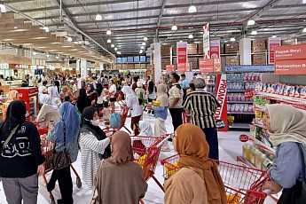 롯데마트 인니 하이브리드 매장, 리뉴얼 후 매출 60%·고객 수 4배 ‘쑥’