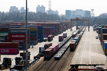 4월 제조업 경기 전망 '급랭'⋯중동 사태에 '화학·자동차' 직격탄