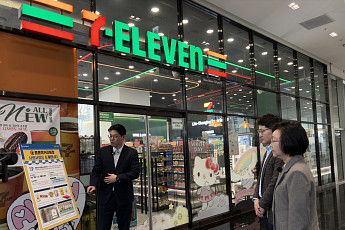 편의점이 '건강 맛집'으로 변신…식약처, 튼튼먹거리 매장 1호점 연다[현장]