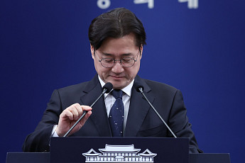 홍익표 “공소취소 거래설, 정부 신뢰 훼손하는 가짜뉴스⋯방미심위 조사 있을 것”