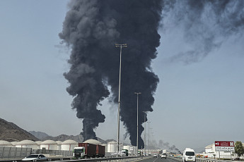 원·달러 NDF 1502.3/1502.7원, 10.05원 급등..유가 100달러대 재진입