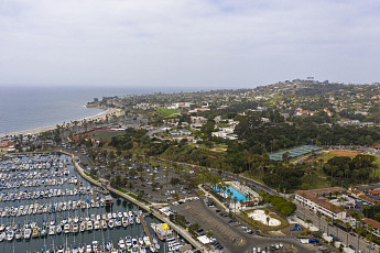 트럼프, 캘리포니아 해상 유전 재개 명령…뉴섬 주지사, 법적 대응 시사