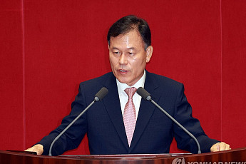 종합특검, '관저 이전 의혹' 윤한홍 의원 압수수색…첫 강제수사