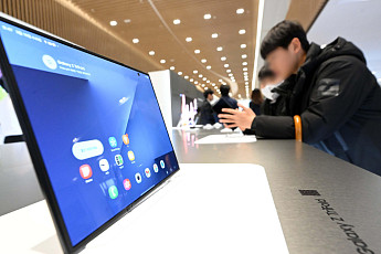 삼성전자 주총 ‘축제 분위기’ 배경은…현장서 나온 뒷얘기들