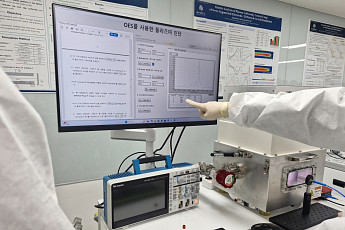 “반도체는 장비가 핵심”…명지대 반도체공학부 실습실 가보니 ‘현장’ 그 자체