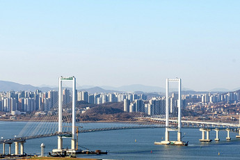 청라, 교통망 확충에 집값도 반응…7호선 연장·앵커시설 기대감 커진다