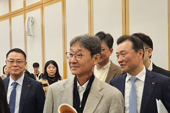 신동원 농심 회장 “러시아 법인 설립해 CIS 시장 확장 고려 중” [현장]