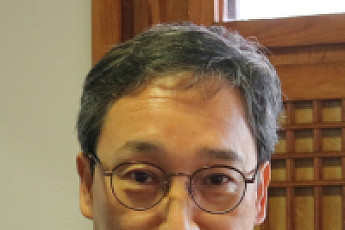 [시론] AI시대, 중간관리자가 사라진다