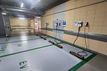 천정부지 기름값 덕?…2월 국내 전기차 신규 등록 '역대 최다'