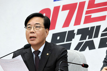 송언석 “與 상임위 독식 ‘민주화 이전 퇴행’…위기 속 권력집중 몰두”