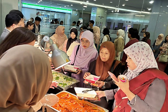 라마단 첫 끼에 오른 할랄 K-푸드…aT, 말레이 무슬림 공략 넓혔다