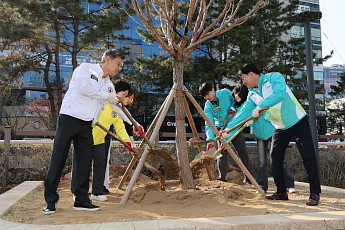 iM뱅크, 탄소 중립 실천 나무심기 행사 지원