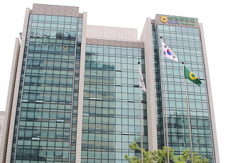 농협 회장 출마 땐 조합장 사퇴…‘권한 집중’ 손댄 개혁안 나왔다