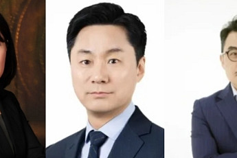 “젊은층 소확행·보상 소비 결과물...스테디·유행 상품 병행전략 필요”(전문가 분석)[불황을 먹다, 한 입 경제]