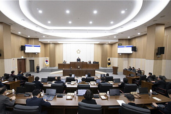 김포시의회 마지막 본회의, 돌직구 세 방 날렸다