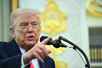 원·달러 NDF 1506.9/1507.3원, 1.35원 상승..트럼프 강경발언과 TACO