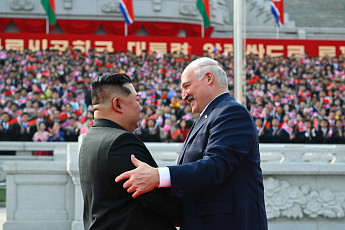 북한ㆍ벨라루스, 우호협력조약 체결...김정은 “서방 불법적 압력 반대”