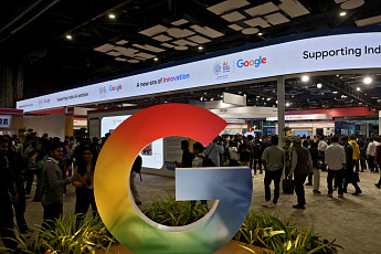 구글 ‘터보 퀀트’ 충격에 반도체 하락⋯마이크론 7%↓ [오늘의 뉴욕증시 무버]