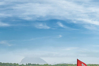 롯데스카이힐CC 제주, 잔디 교체 등 환경 업그레이드로 고객 만족 높인다