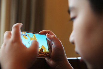 “미디어 과의존·도박 위험군 선별”⋯청소년 156만명 진단 조사