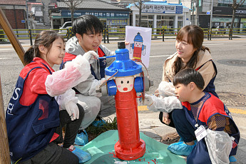 현대모비스, 소화전 도색 누적 1000개 목표 “지역 안전 지킴이로 앞장”