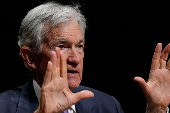 파월 “현 통화정책, 상황 지켜보기 좋은 위치…이란 전쟁, 대응 단계 아냐”