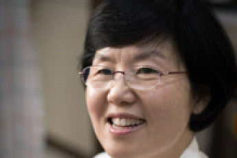 [진료실 풍경] 같은 강을 건너는 사람들