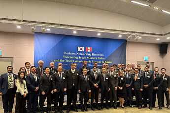 캐나다 잠수함 수주 총력전…한화오션·HD현대, 방한 사절단 잇단 회동