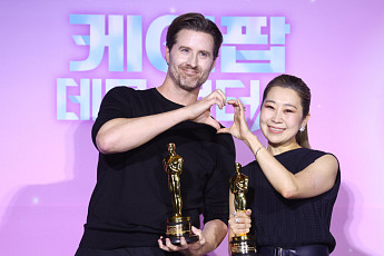 아카데미 2관왕 ‘케데헌’…매기 강 감독 “속편은 더 크고 풍부한 작품될 것”[현장]