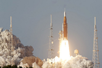 아르테미스 2호 발사…인류 반세기 만에 달로 [상보]