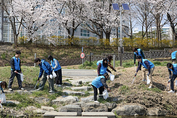 상미당홀딩스, 양재천 일대 환경 정화 활동 펼쳐