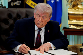 트럼프, 의약품 관세 100% 카드……한국 등 15% 예외 적용