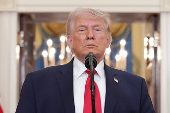 트럼프 “실종된 장교가 보낸 위치 신호, 이란 함정일 수 있어 우려했었다”