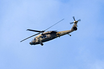 이란군, 트럼프 발표 반박…“항공기 3대 격추 및 美 조종사 구조 저지”