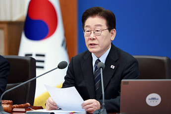 홍해 항로 검토 나선 李대통령 