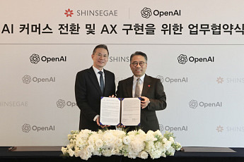 신세계그룹, 오픈AI와 협약...챗GPT로 ‘이마트 장보기’ 성큼