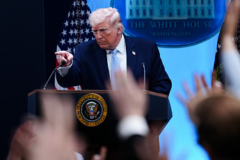 [환율마감] 원·달러 소폭 하락, 협상시한 주시 속 유가상승·오퍼 연동