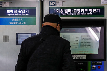 서울 노인 인구 비율 20%...해외는 소득·연령따라 교통 혜택 차등 지원 [지하철 20조 적자, 누가 키웠나 ③]