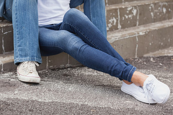 스키니진 재유행 임박…패션 유행 '20년 법칙' 확인