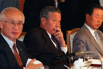 창립 73주년 맞은 SK그룹, 선대 경영철학 되새기며 ‘기본기 경영’ 강화